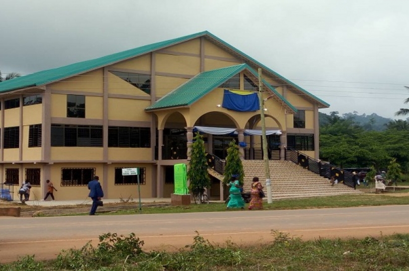 Dunkwa Mfoum church building