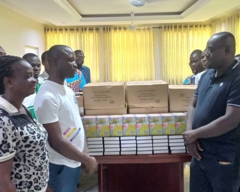 Children’s Ministry Alumni Donate Bibles To Assin Foso Area