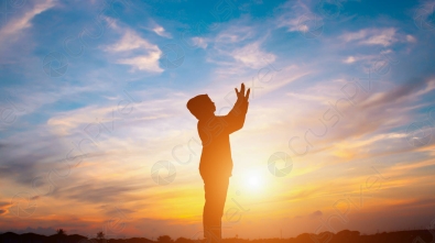 silhouette-person-prayer-sunset-1297866