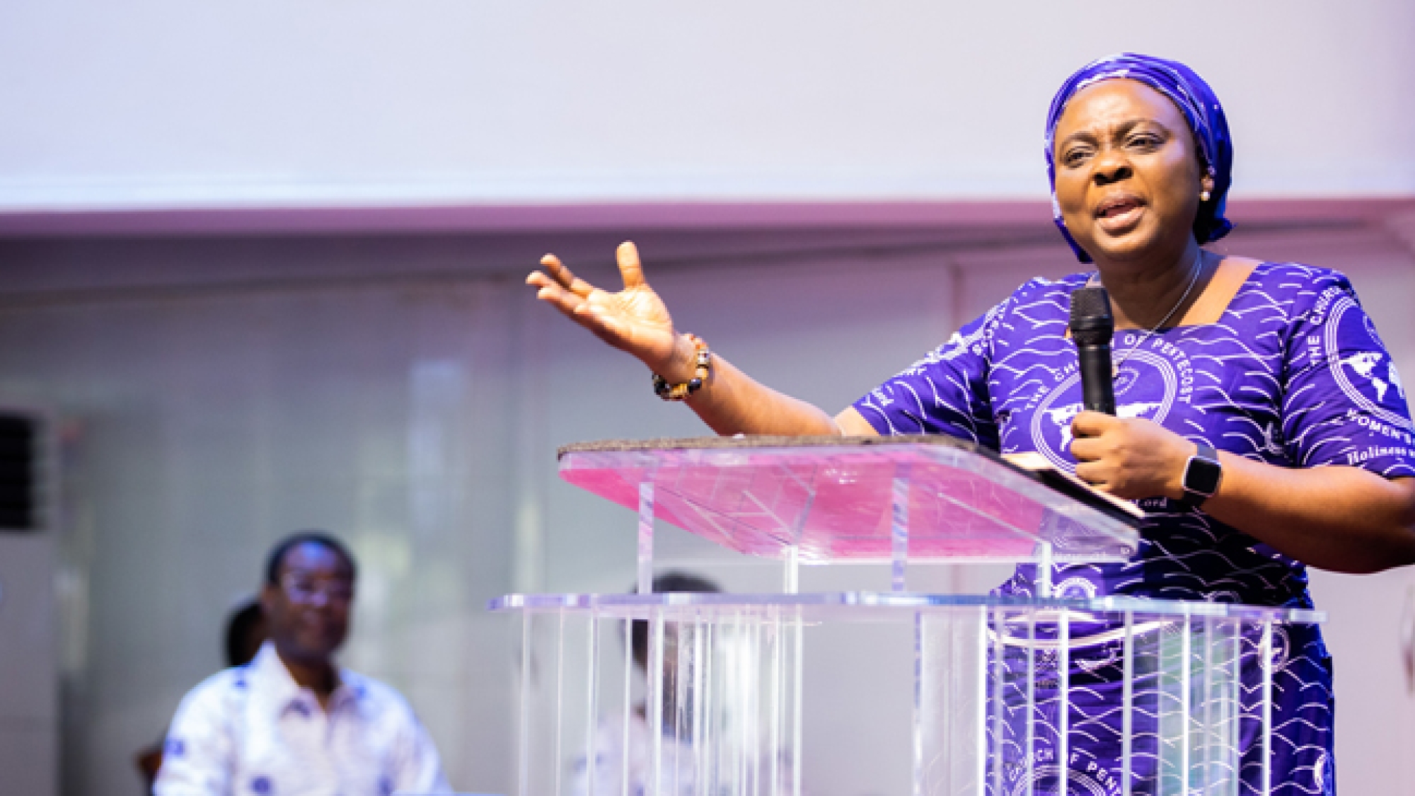 Give Thanks Always – Mrs Mary Nyamekye Tells Christians web