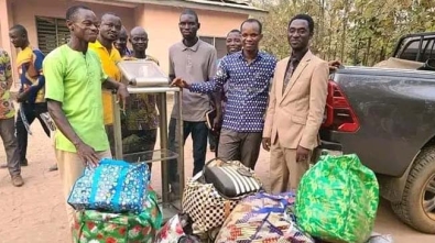 PIWC-Asante Mampong Donates To Abrewankor Assembly web