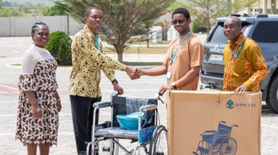 Kaneshie Area Donates 2 Wheelchairs To MPWDs web