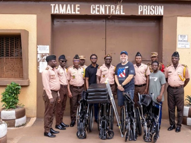 MPWDs Donate Wheelchairs & Crutches to Tamale Central Prisons web