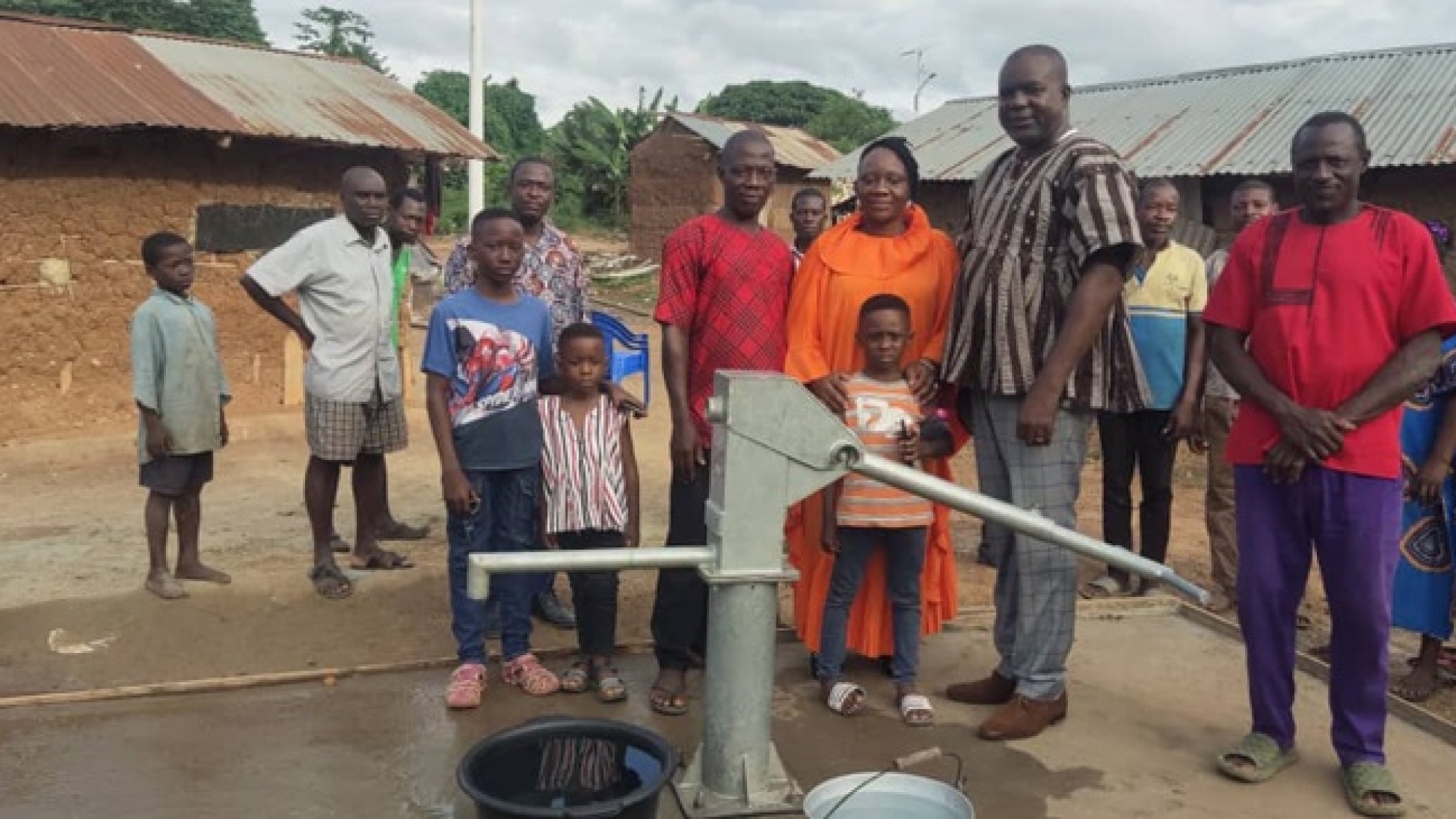 ELDER AMANOR, WIFE CONSTRUCT BOREHOLE WATER FOR SIKAFREBOGYA COMMUNITY web