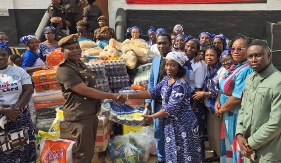 Abuakwa Area Gives To Kumasi Female Prison web