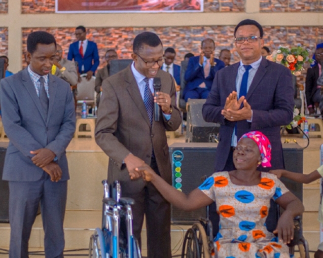 Mampong Area Mpwd Donates Wheelchair To Physically Challenged web