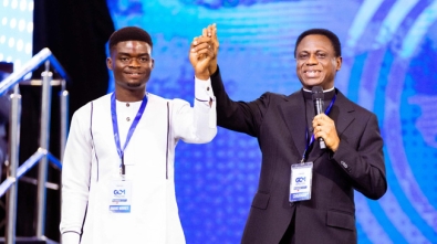 ELDER GODSON BOATENG WINS OVER 1000 SOULS IN A SINGLE YEAR web