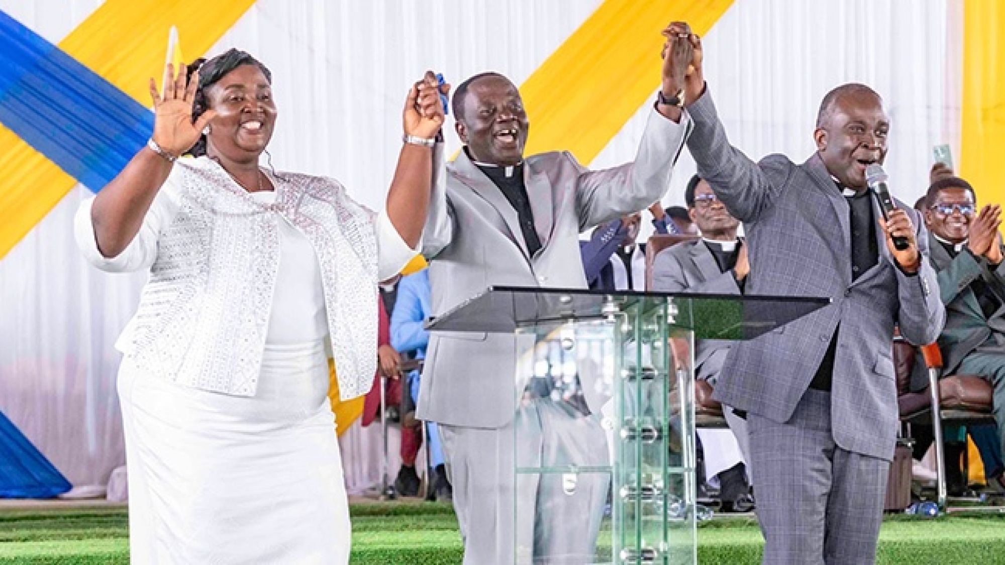 Prophet Aniakwaa Receives Rousing Retirement Send-Off web