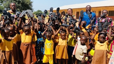 Babile District Donates 250 Pairs of Sandals to School Children in Wa Area web