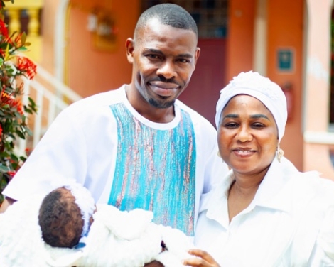 Couple Welcomes Child After Ten Years of Marriage web