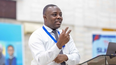 Sign Language Expert Urges Interpreters To Master Sign Language Linguistics pn