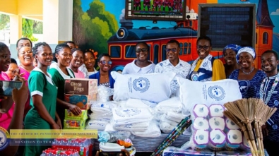 Community 2 Revival Assembly Extends Love To Tema Urban Hospital wen