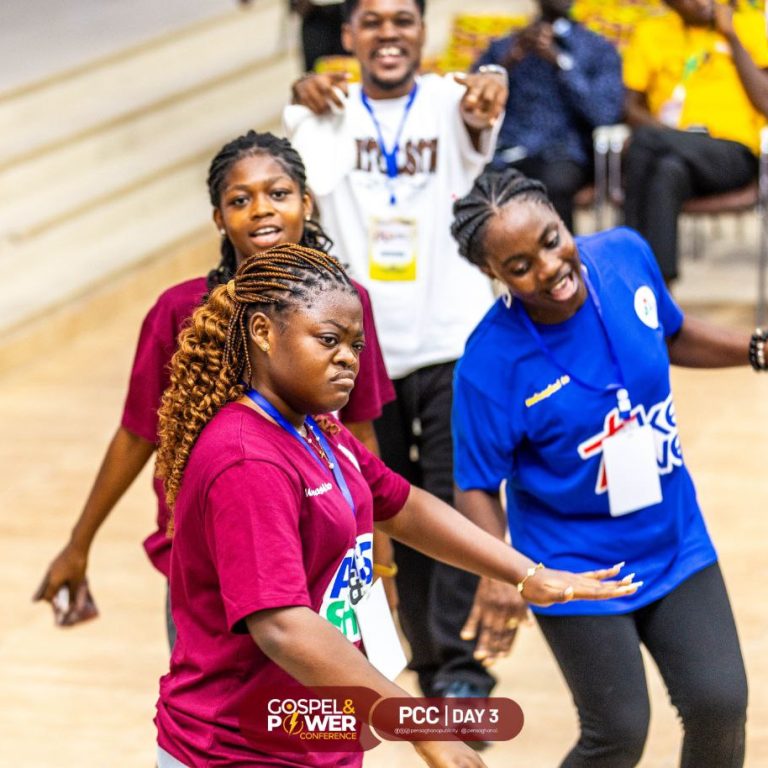 610895154_1322474596590967_8203146705547460310_n