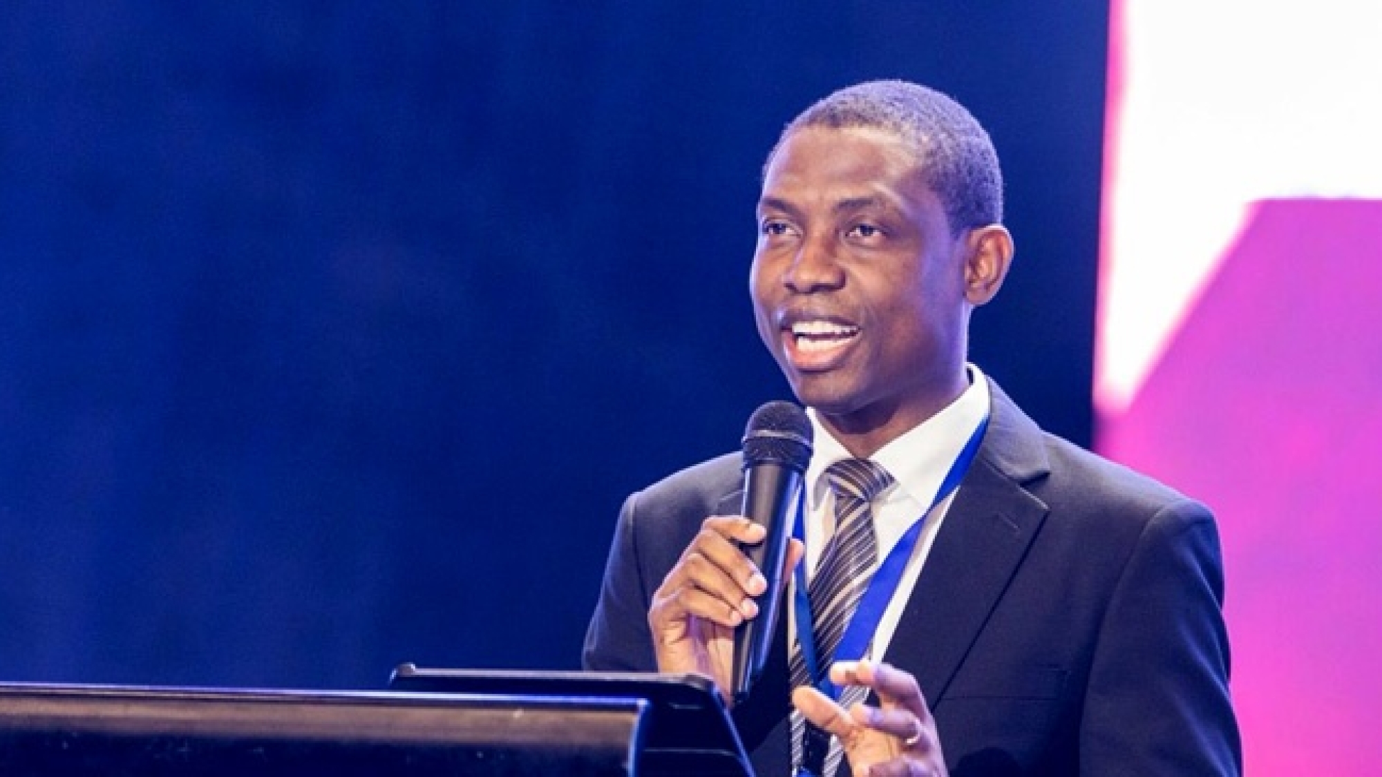 Des systèmes financiers solides, essentiels pour la vision de la conquête des nations. web