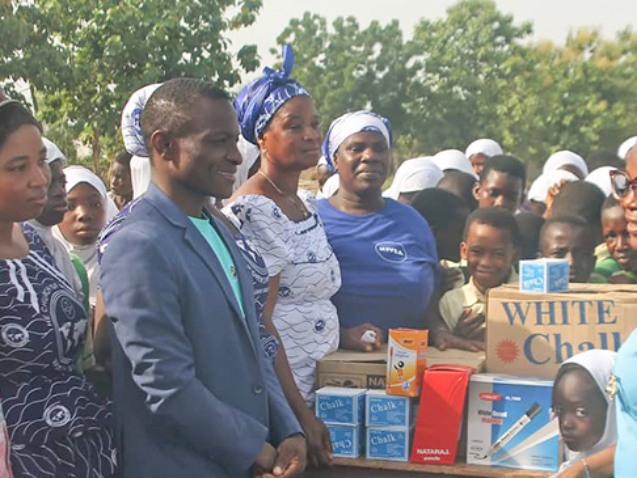 SOM Extends Educational Support To Santrokofi Schools web.jpg