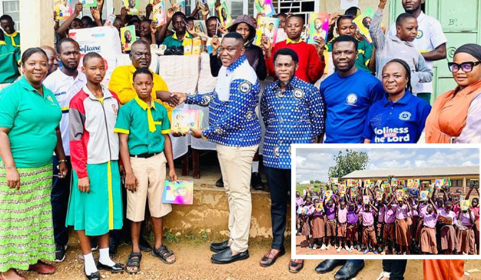Nyankpala District Supports Schoolchildren With Educational Materials web.jpg